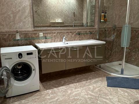 будинок за адресою Київ, Центральна