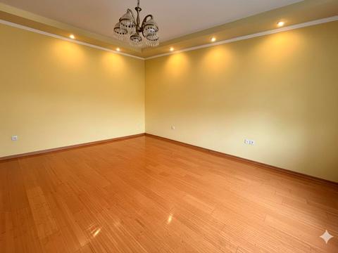 комерційна за адресою Сорохтея, 24А