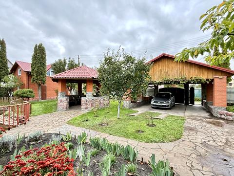 будинок за адресою с. Нові Безрадичі, Гранітна