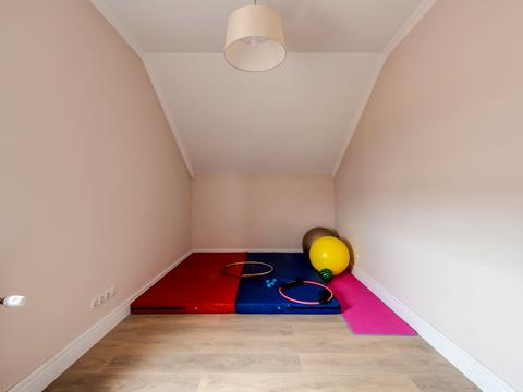 дом по адресу Дніпровська, 32