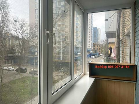 квартира за адресою Кирило-Мефодіївська вул., 7
