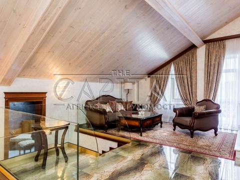 будинок за адресою Світанкова