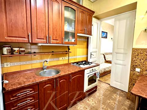 квартира за адресою Театральна вул., 26