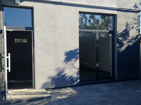 комерційна за адресою Міклоша Берчені вул., 86