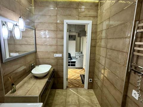 квартира по адресу Митрополита Василия Липковского ул. (Урицкого), 37-Б