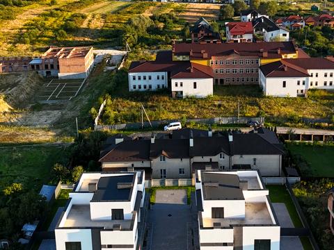 дом по адресу Князя Романа ул., 1