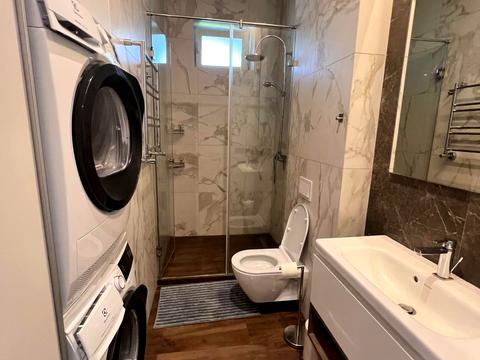 будинок за адресою Гідності вул. (Жертв Революції)
