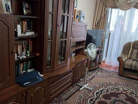 квартира за адресою Олександра Кошиця вул. (Паризької Комуни), 3