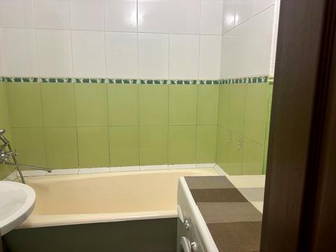 квартира за адресою Вахтанга Кікабідзе вул. (Булгакова), 2-А