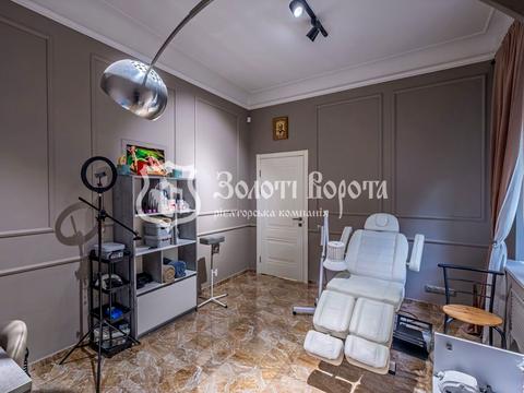 комерційна за адресою Повітряних Сил просп. (Повітрофлотський), 16