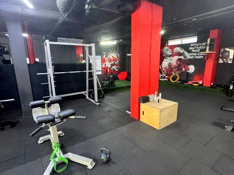 комерційна за адресою Звіринецька вул., 47