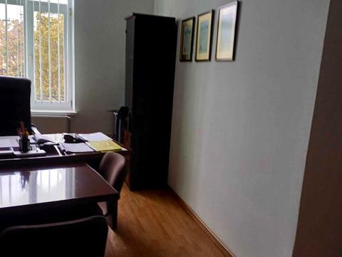 комерційна за адресою Незалежності вул., 4