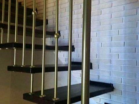 квартира по адресу Бориса Гмыри ул., 1/2