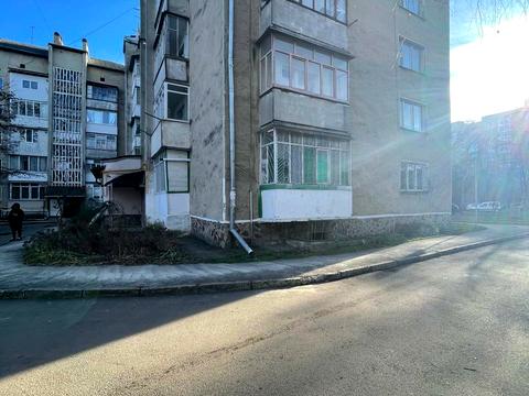 квартира по адресу Степана Бандери, 60А