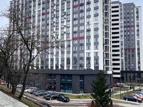 квартира за адресою Любомира Гузара просп. (Космонавта Комарова), 11
