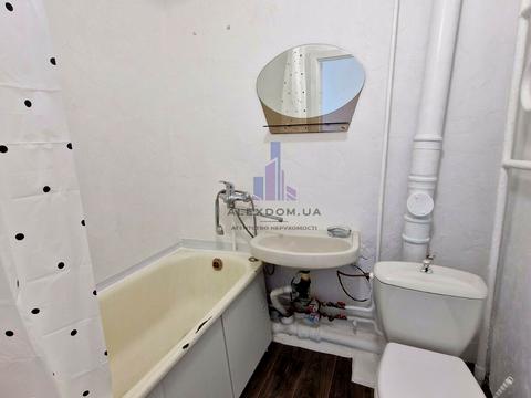 квартира за адресою Дніпровська набережна вул., 5-А