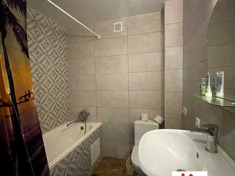 будинок за адресою смт. Таїрове, Центральна