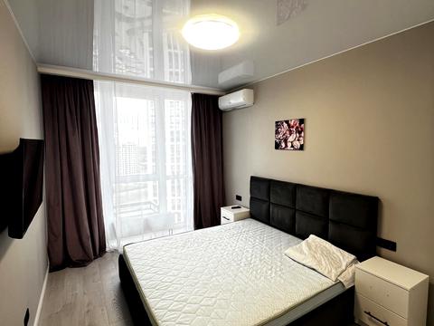 квартира за адресою Олександра Олеся вул., 10