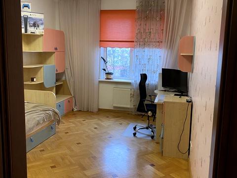 квартира за адресою Левка Лук'яненка вул. (Василя Жуковського), 21-А