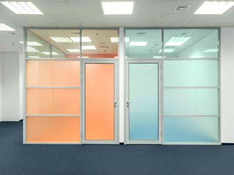 коммерческая по адресу Николая Амосова ул., 12