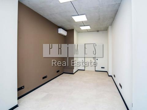 комерційна за адресою Джона Маккейна вул. (Івана Кудрі), 26