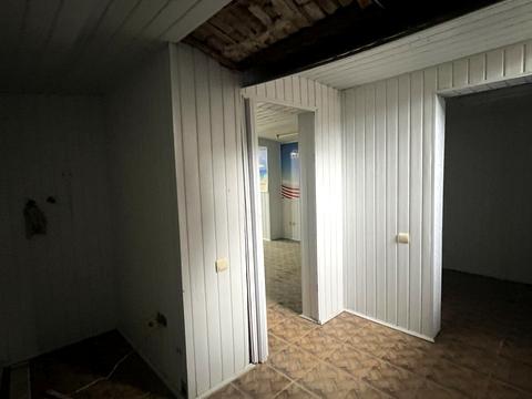 комерційна за адресою Головна вул., 132