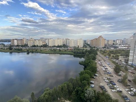 квартира по адресу Миколы Бажана просп., 1-М