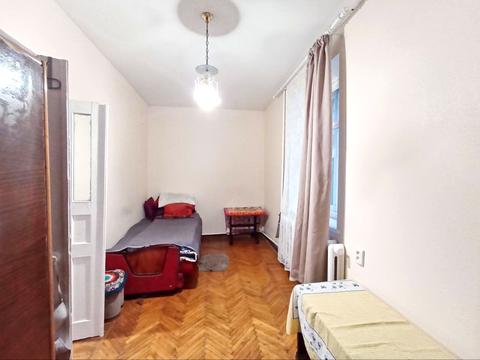 квартира за адресою Кам'янецька вул., 56