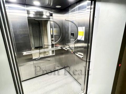 квартира за адресою Дніпровська набережна вул., 13