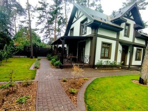 будинок за адресою Анатолія Солов'яненка вул.