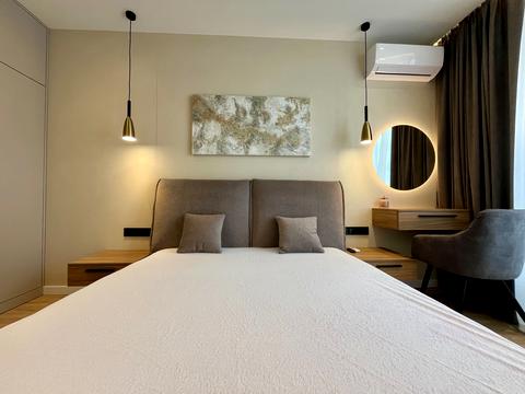 квартира по адресу Олександра Олеся ул., 2-В