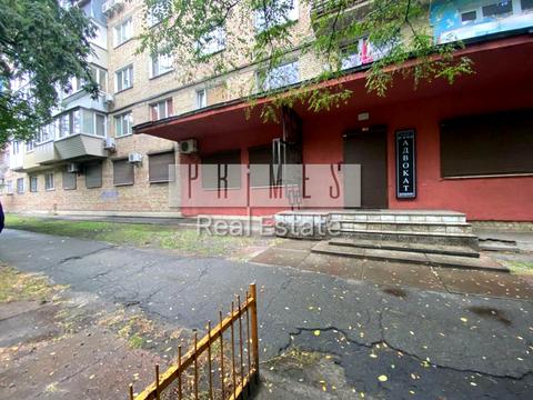 комерційна за адресою Новодарницька вул., 27