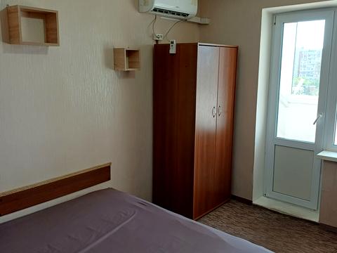 квартира за адресою Володимира Висоцького бульв., 6