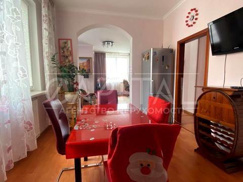 квартира за адресою Івасюка, 4 А