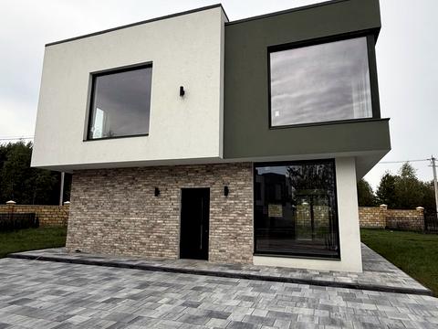 дом по адресу  ул.