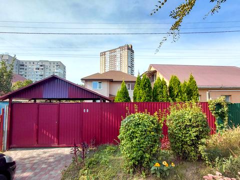 будинок за адресою Профспілкова вул., 9в