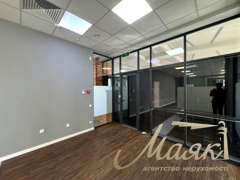 коммерческая по адресу Елены Телиги ул., 6