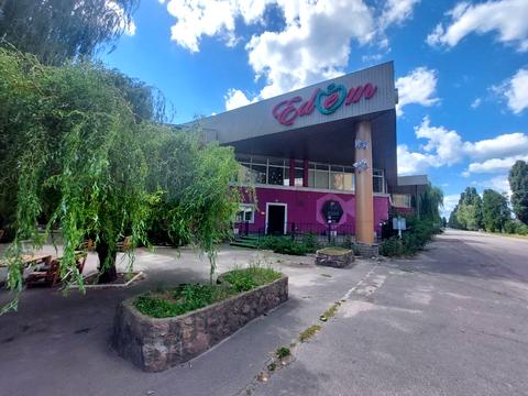 комерційна за адресою Виставкова, 1