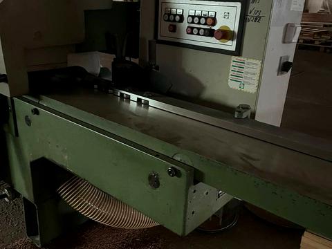 коммерческая по адресу Школьная ул., 11