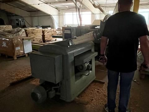 коммерческая по адресу Школьная ул., 11