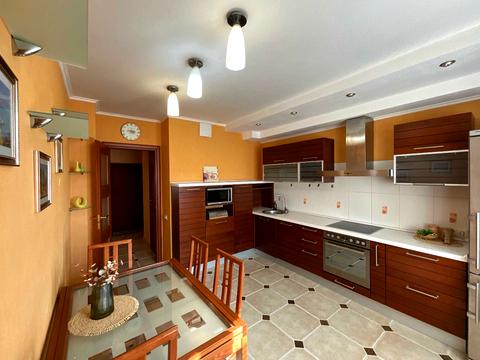 квартира по адресу Забилы Виктора ул., 5