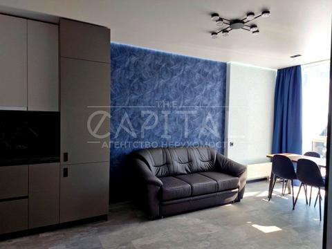 квартира за адресою Київ, Салютна вул., 2-Б