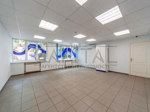 комерційна за адресою Тараса Шевченка бульв., 38