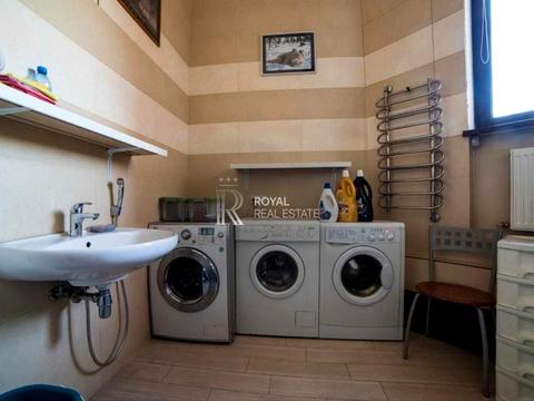 будинок за адресою Єдності вул.