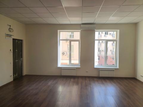 комерційна за адресою Глибочицька вул., 40