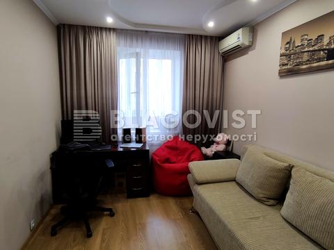 квартира по адресу Драгоманова ул., 25