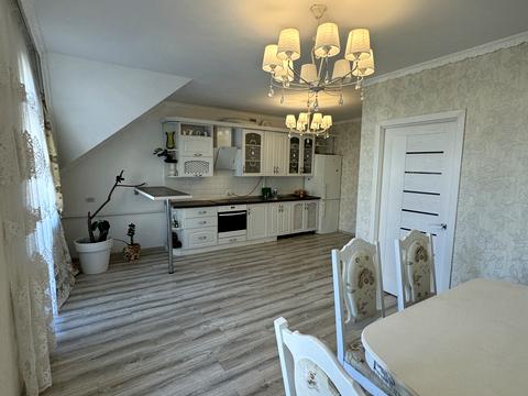 квартира за адресою Олександра Хіри вул., 19-20