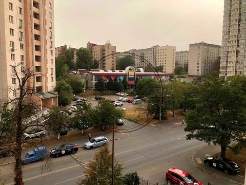 комерційна за адресою Миколи Голего вул. (Лебедєва-Кумача), 6