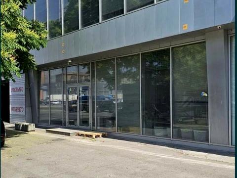 комерційна за адресою Січеславська Набережна вул., 1