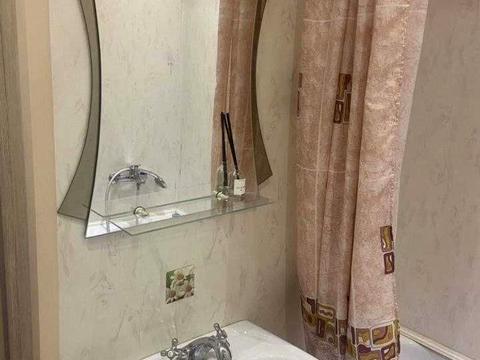 квартира по адресу Заречанская ул., 32/1